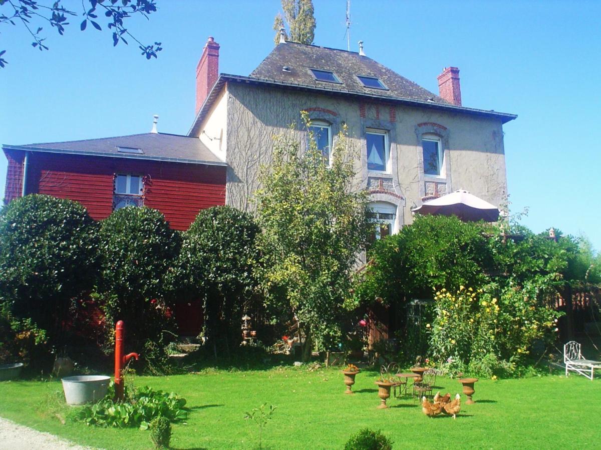 La Chaussee D'Olivet En Mayenne Acomodação com café da manhã Exterior foto